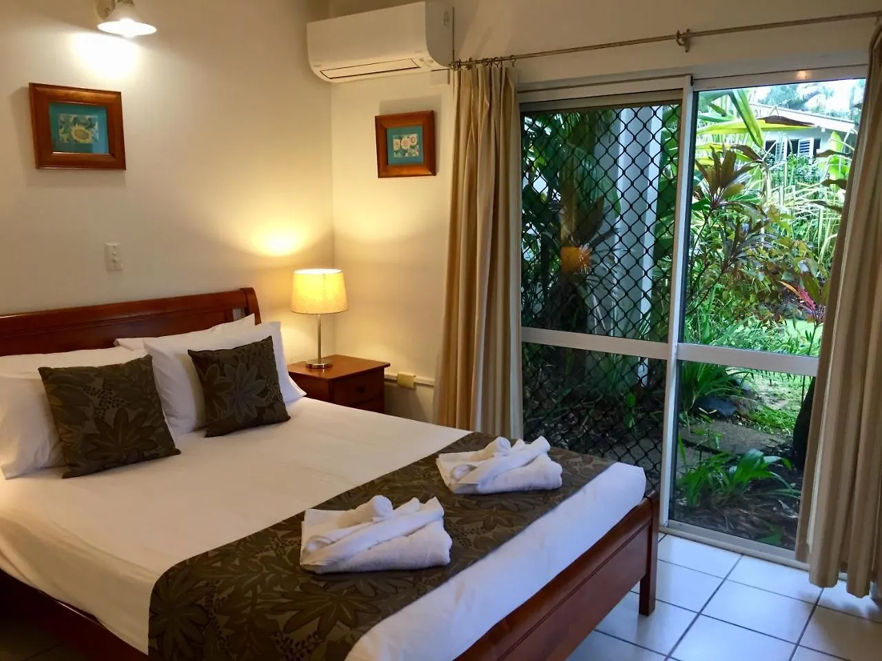 Apartmanhotel The Port Douglas Queenslander